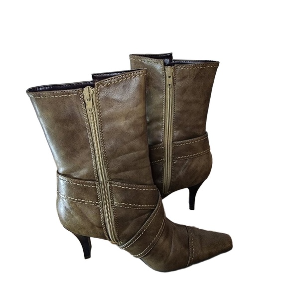 CL by Chinese Laundry Taupe Filene Ankle Boot Size 6M - Picture 5 of 8